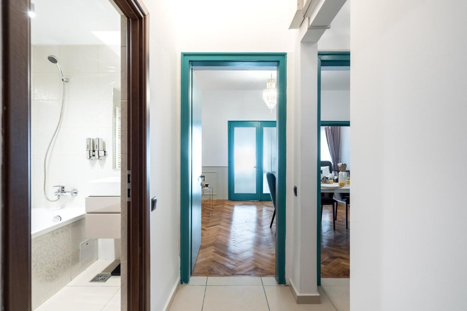 Highline Downtown Residences 6 Persons Family Apartment Bucharest Exterior photo